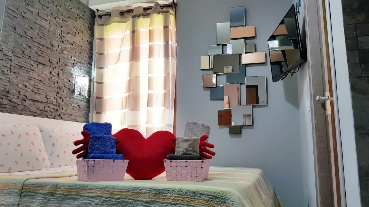 Inna Best House Milan Bagian luar foto