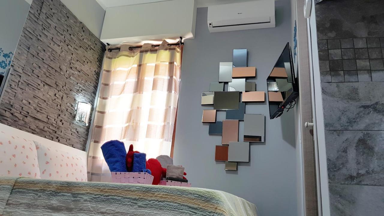 Inna Best House Milan Bagian luar foto